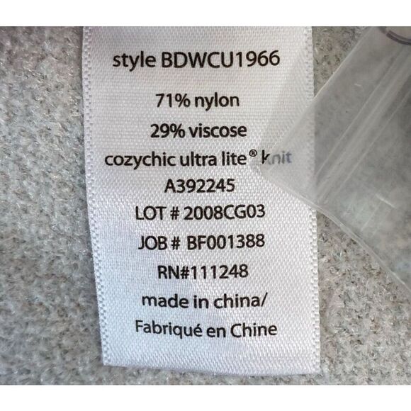 Barefoot Dreams CozyChic Ultra Lite Ocean Breeze Poncho Pink Multi-Stripe O/S Nw - Picture 4 of 6